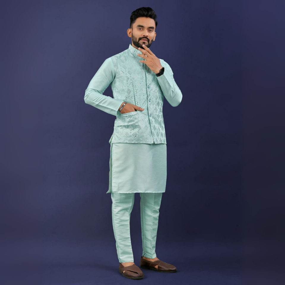 Elegant koti-kurta set