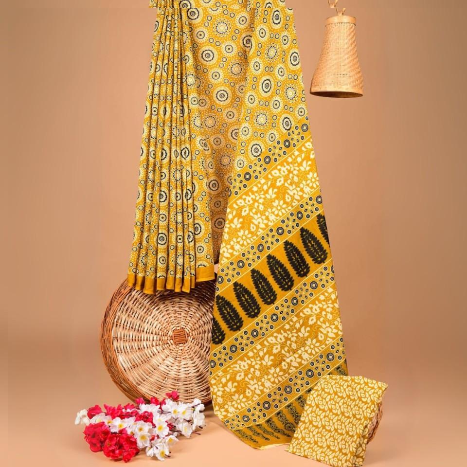 Linen Saree with All-Over Digital Print
