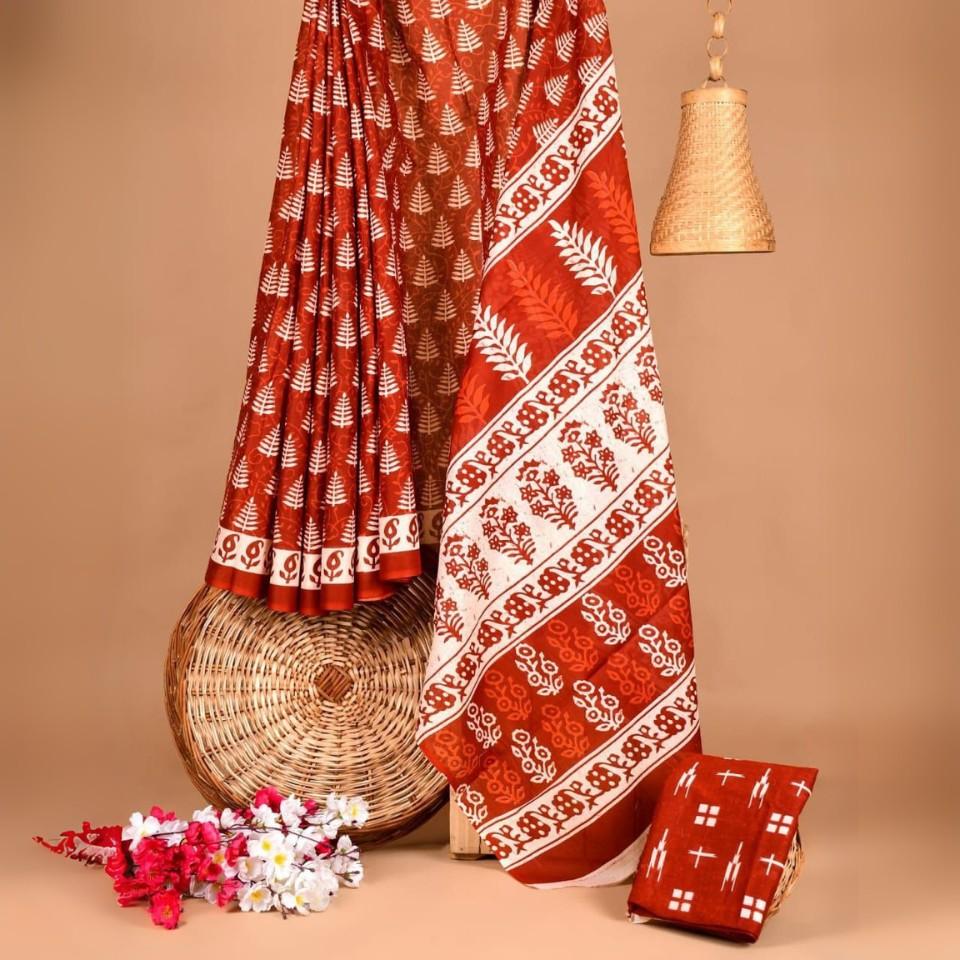Linen Saree with All-Over Digital Print