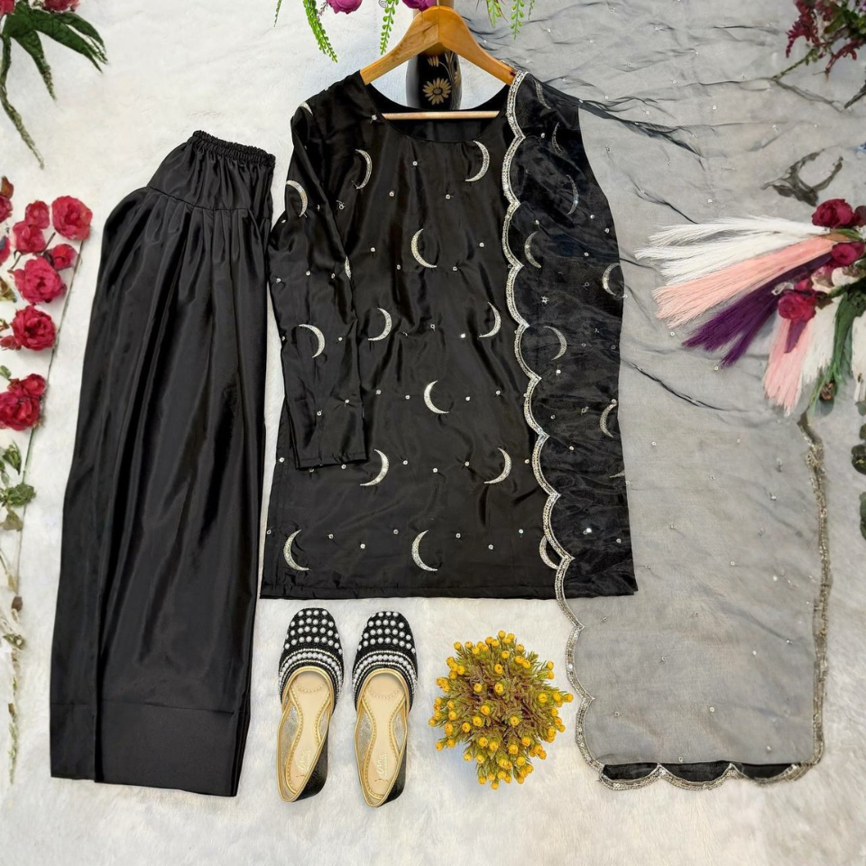 Heavy Crepe Silk Embroidered Farshi Salwar Suit Set with Organza Dupatta