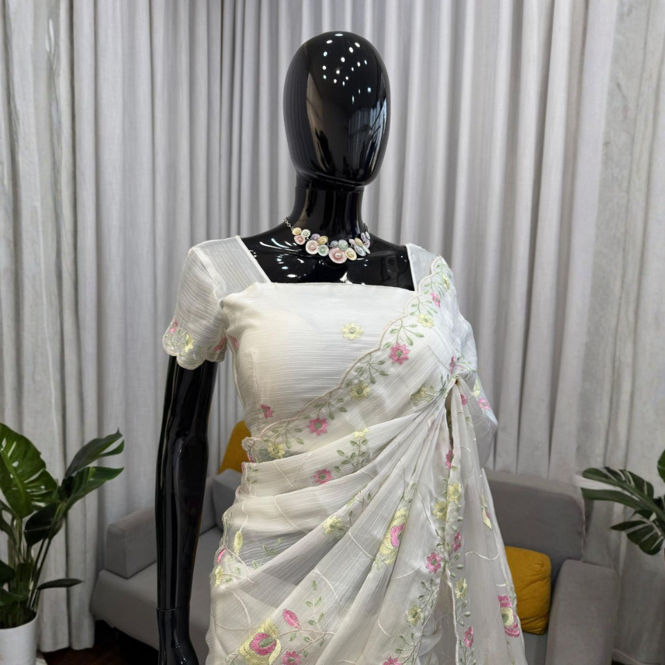 Heavy Chiffon Saree with Intricate Thread Work & Matching Unstitched Blouse