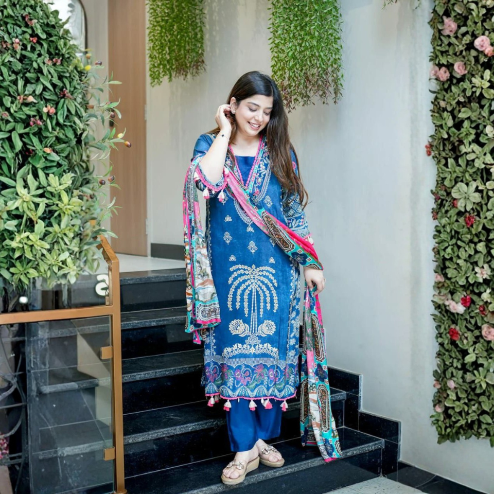 Premium Muslin Handwork Kurti with Pure Cotton Lining