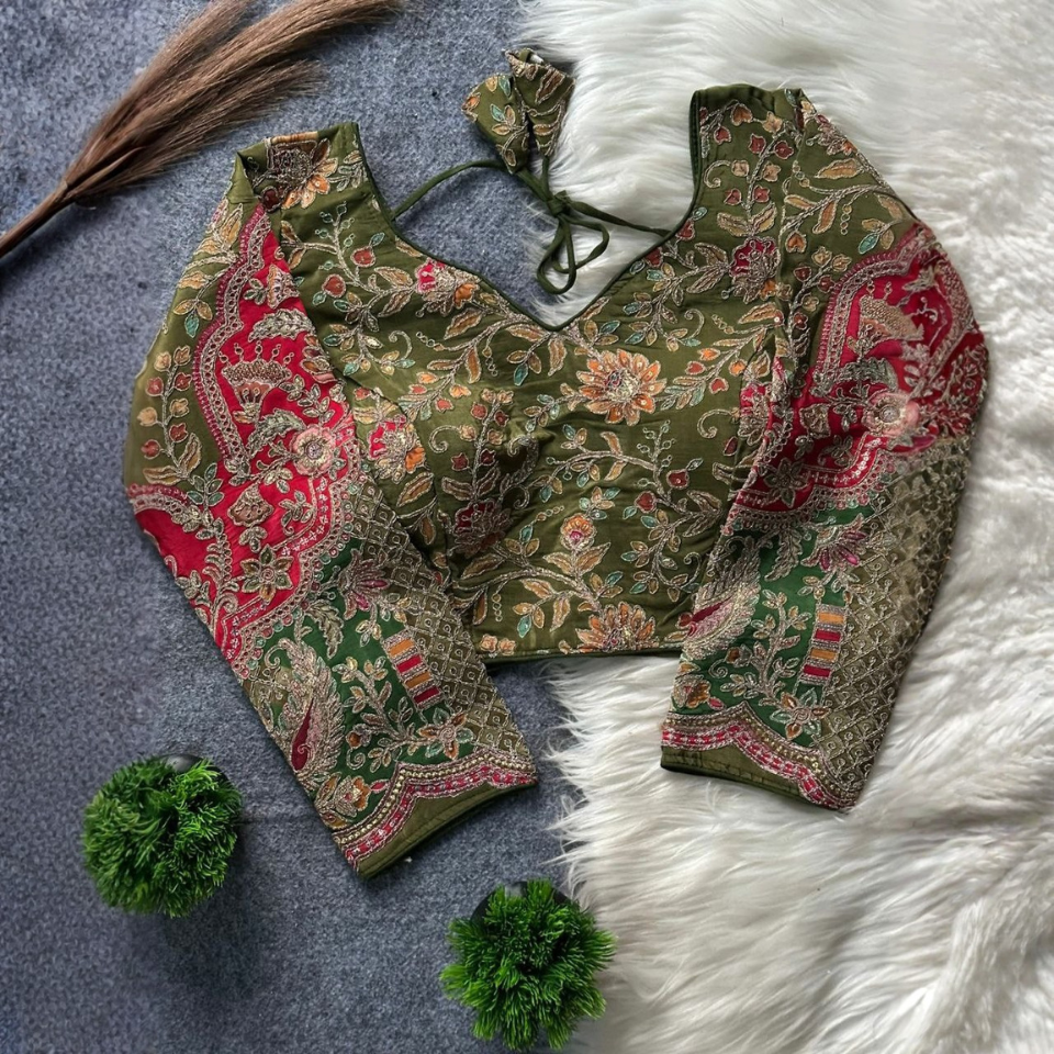 Women’s Pure Crepe Padded Blouse with 3/4th Sleeves and Back Dori