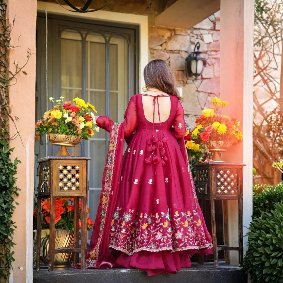 Women’s Tabby Organza Handworked Anarkali Suit Set with Organza Dupatta