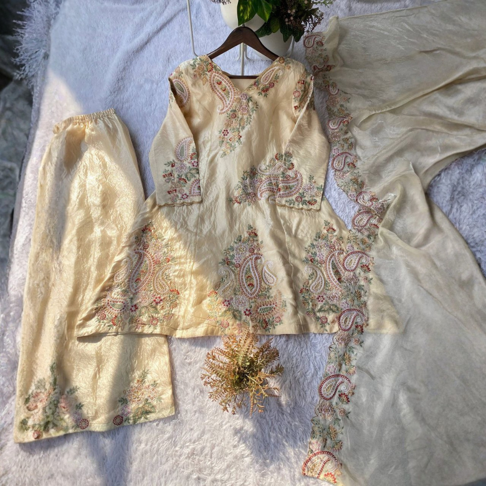 Fendy Fabric Sequence Embroidery Kurta Plazzo Set with Dupatta