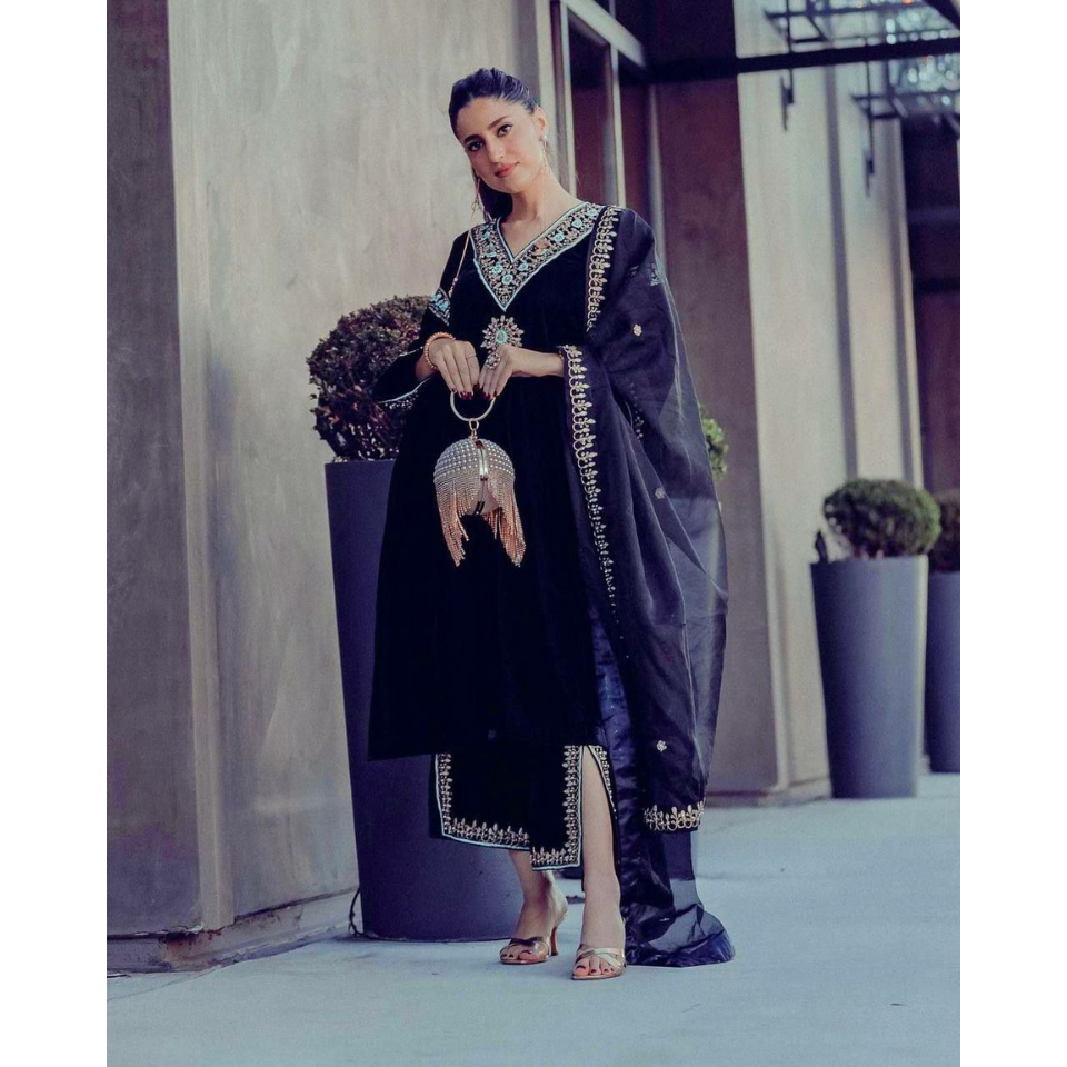 Heavy Viscose Velvet Embroidered Kurta Plazzo Set with Organza Silk Dupatta