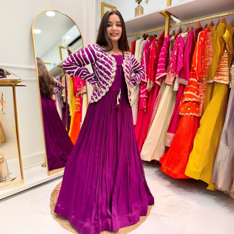 Stylish Fox Blooming Georgette gown