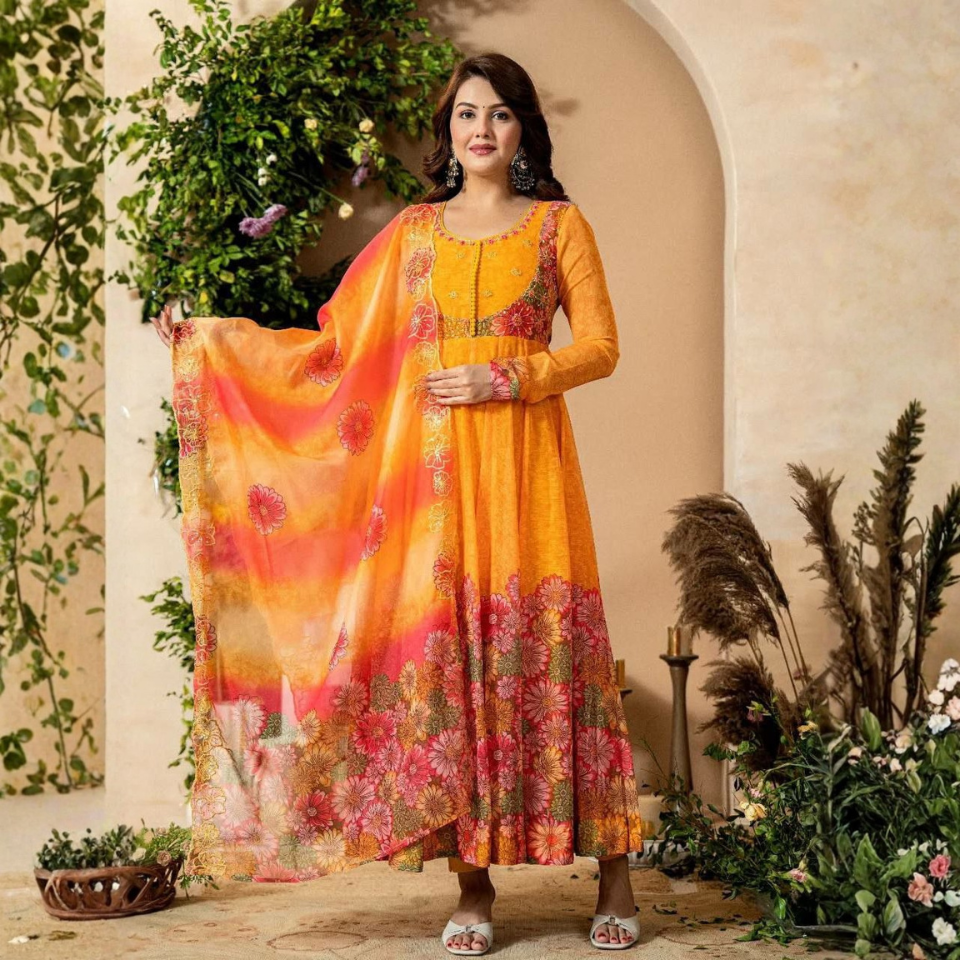 Tebby Organza Embroidered Gown Set