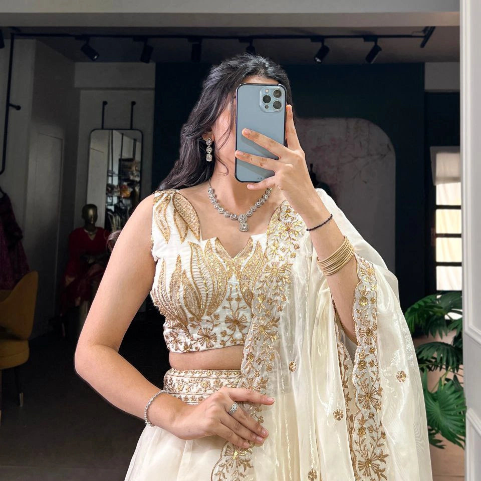 Amaira Chanda Silk Lehenga