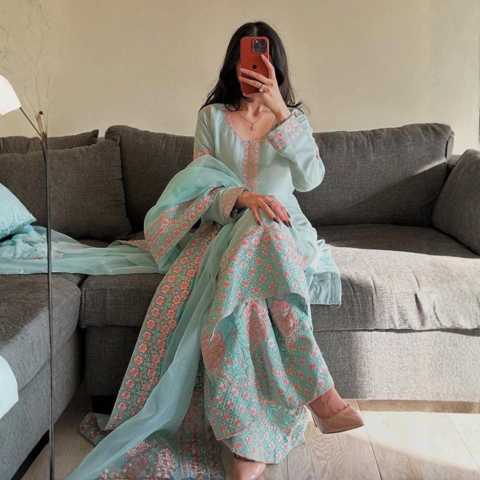 Fox Georgette Embroidered Plazzo Set with Organza Silk Dupatta