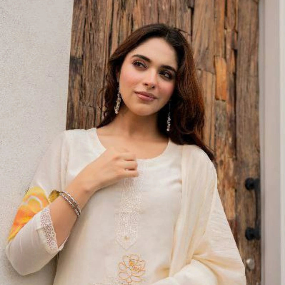 Ira Chanderi Kurti Set