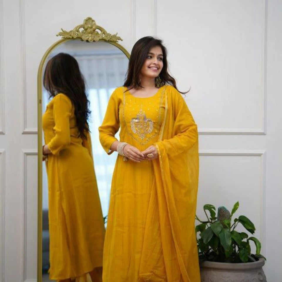 Noor Chanderi Kurti Set