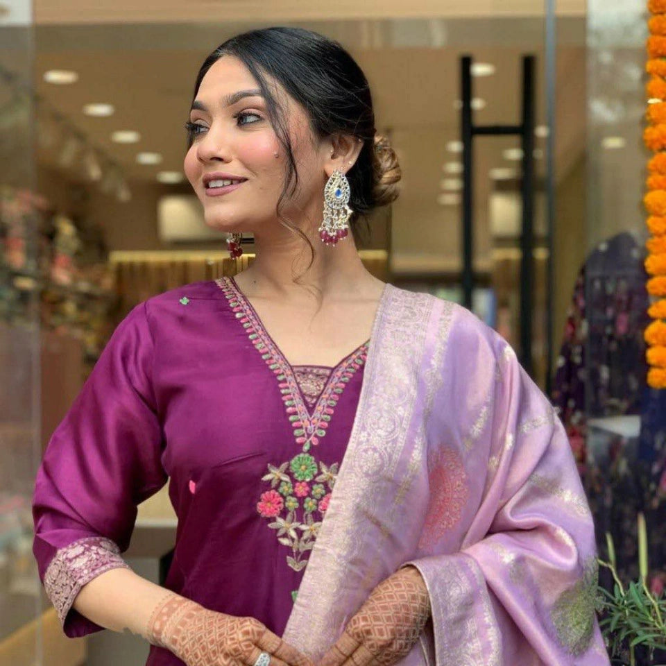 Zaina Chanderi Kurti Set