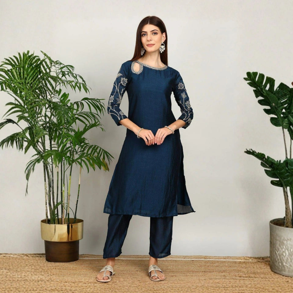 Kaira Vichitra Kurti Set