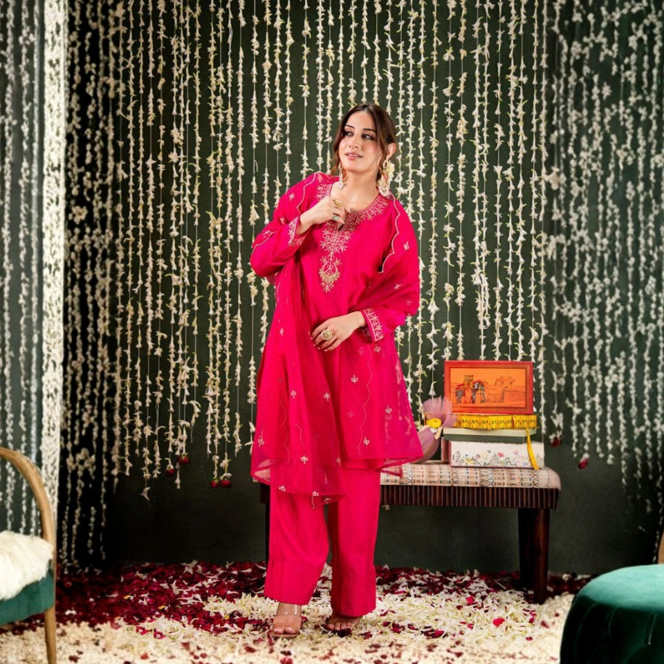 Elira Chanderi Kurti Set