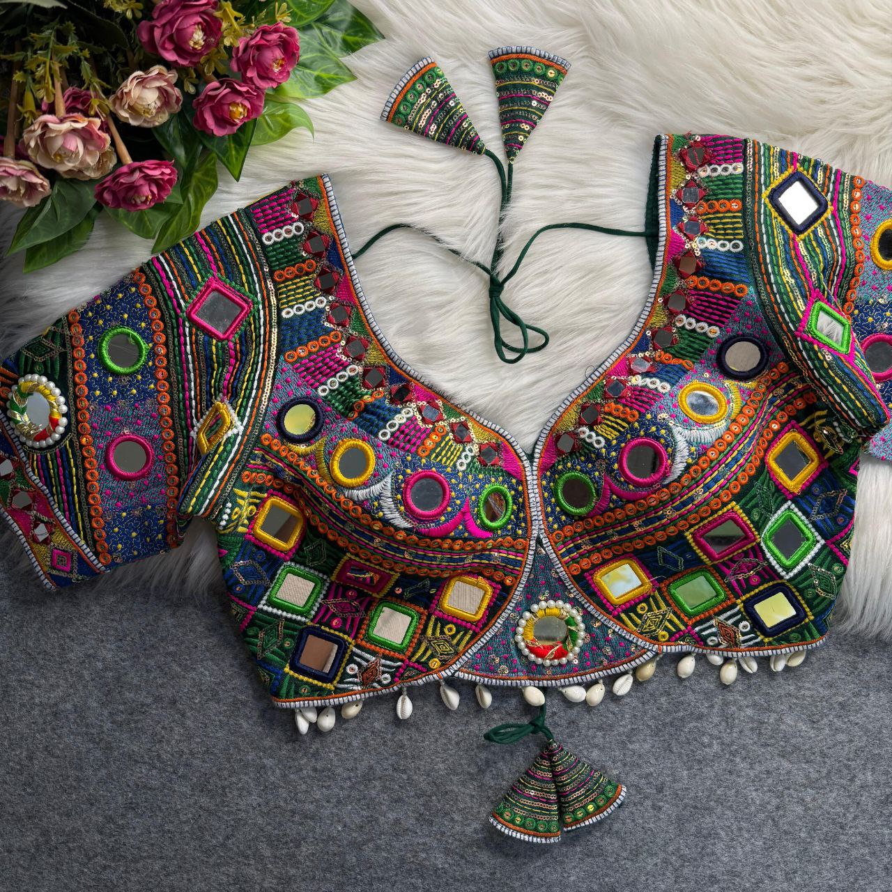 Fancy Design With Gamthi & Shell Lace Pattern