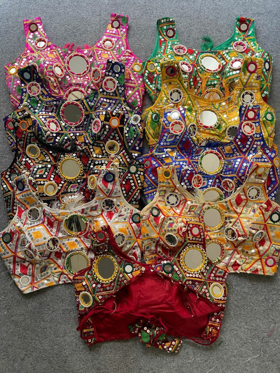 REAL MIRROR WITH MULTI THREAD WORK BLOUSE